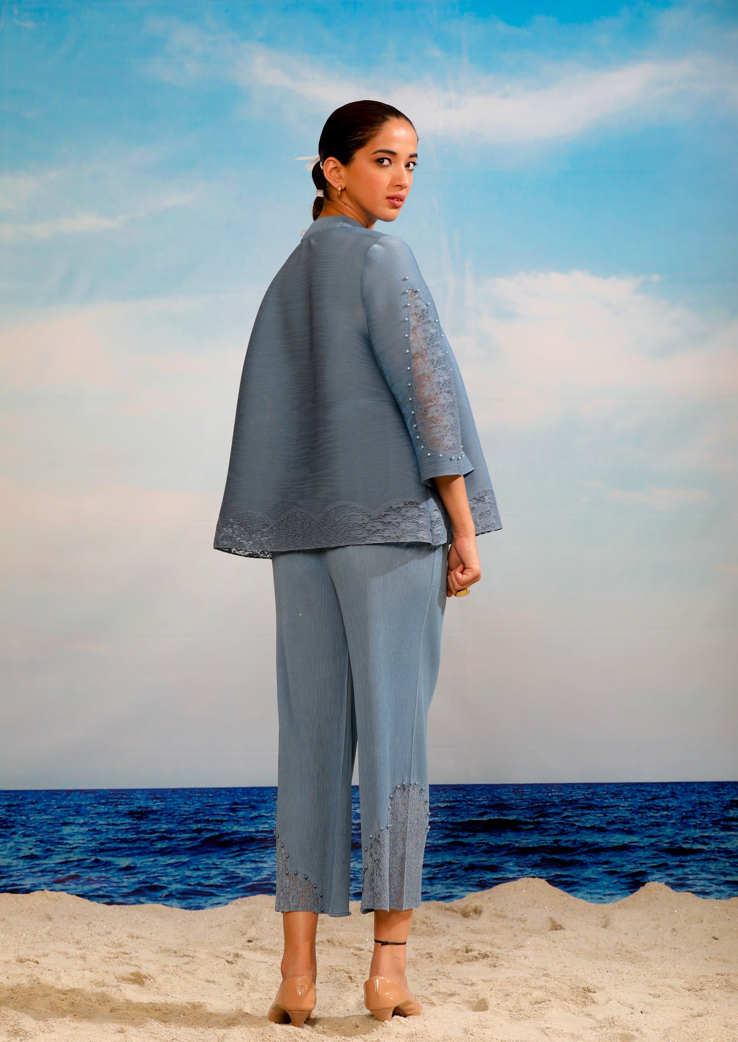 Robe plissée Flora noire