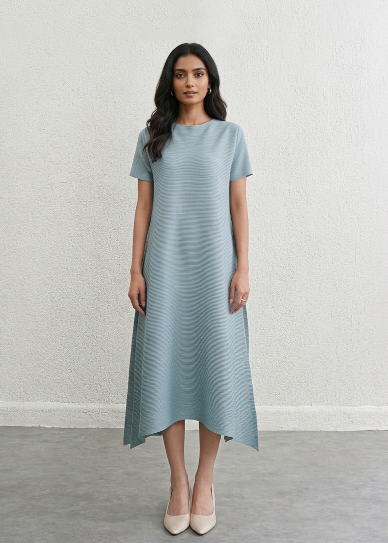 Daisy Dress - Ice Blue
