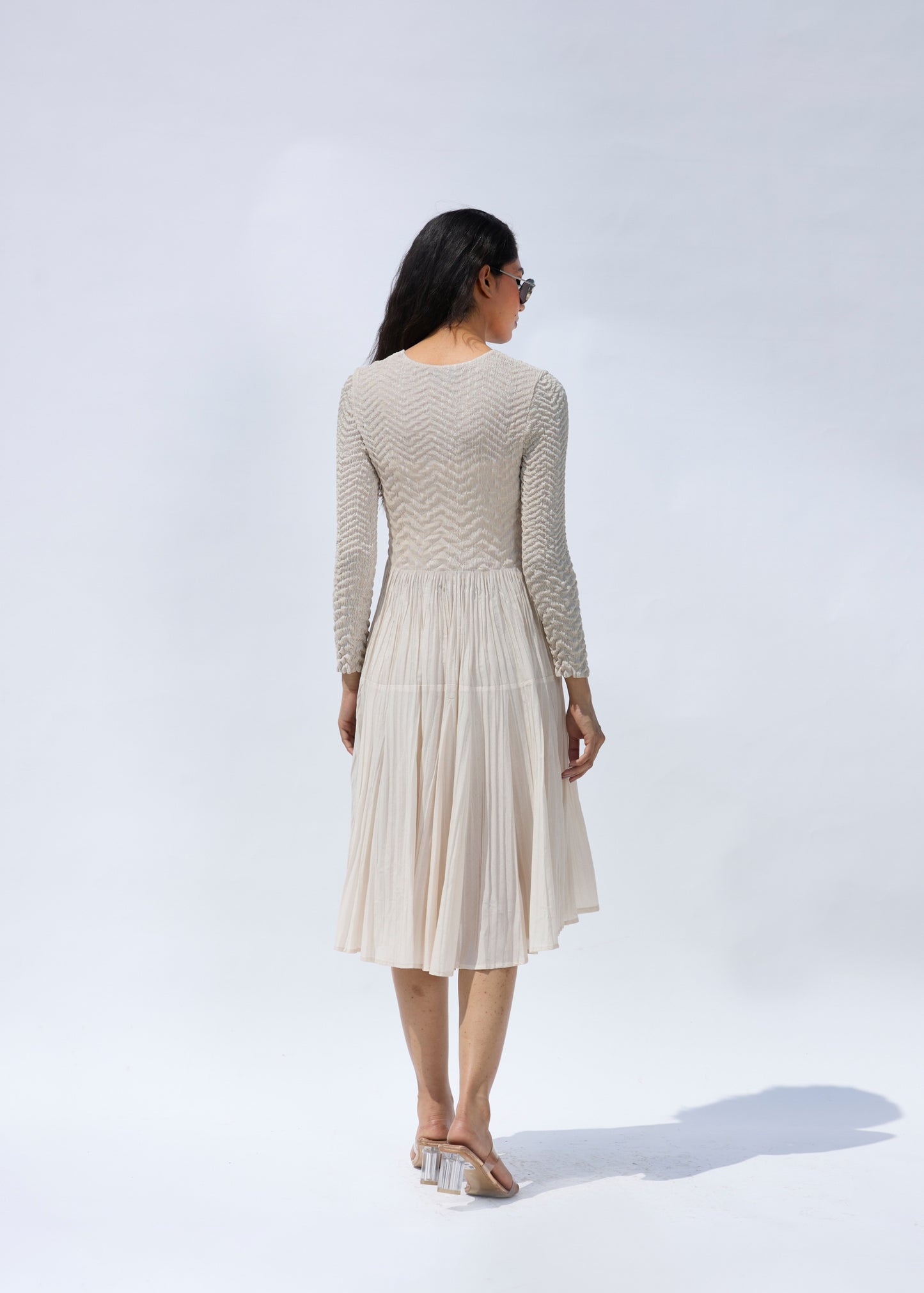 Robe plissée Flora noire