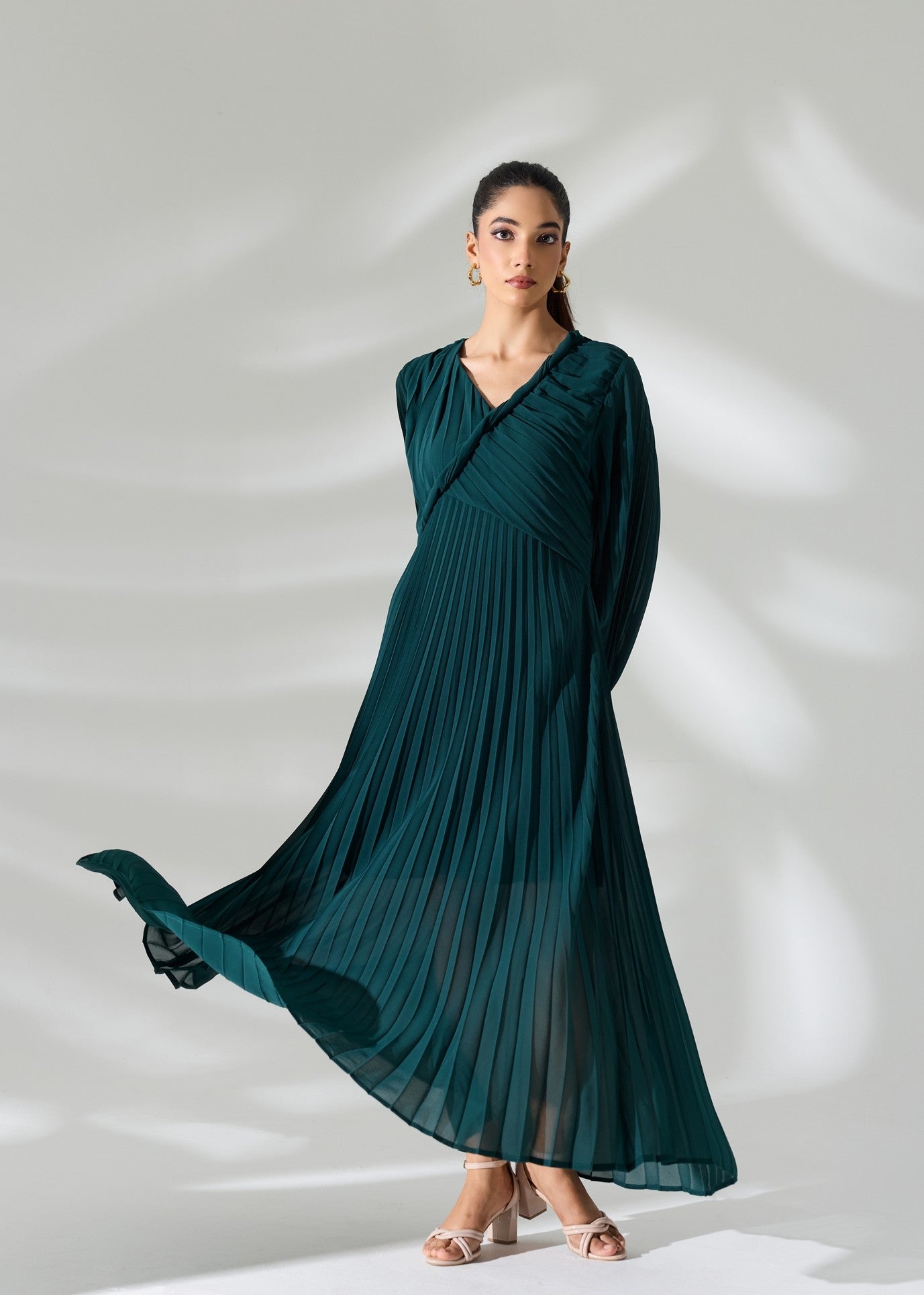 Sahara Pleated Long Dress - Emerald Green